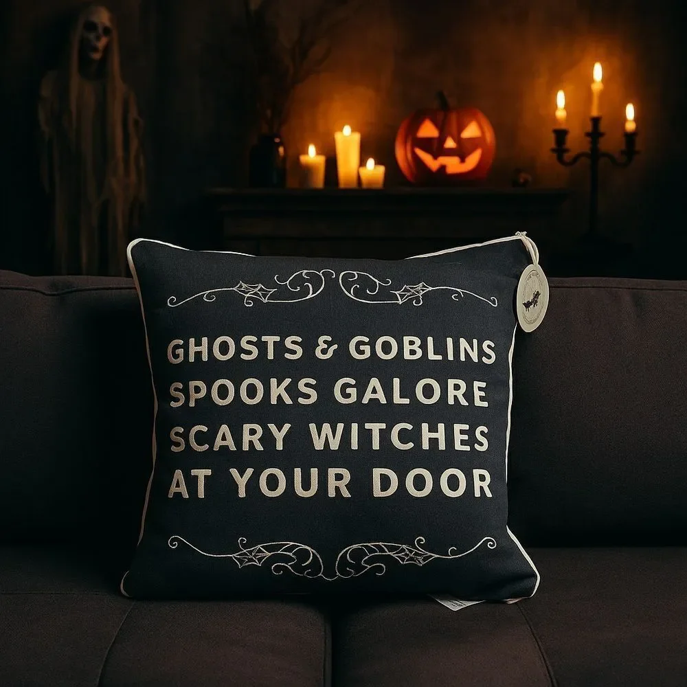 🎃 LUXURY HALLOWEEN THROW PILLOW – NEW W/TAGS 👻